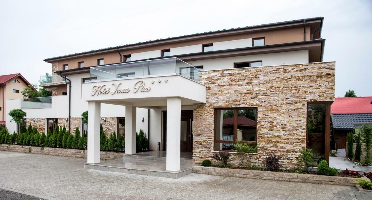 Hotel Yarus Plus Плоешти Экстерьер фото